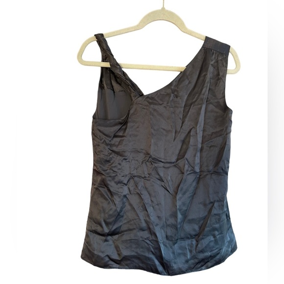 BANANA REPUBLIC CHARCOAL GRAY SILK TANK - Picture 2 of 4